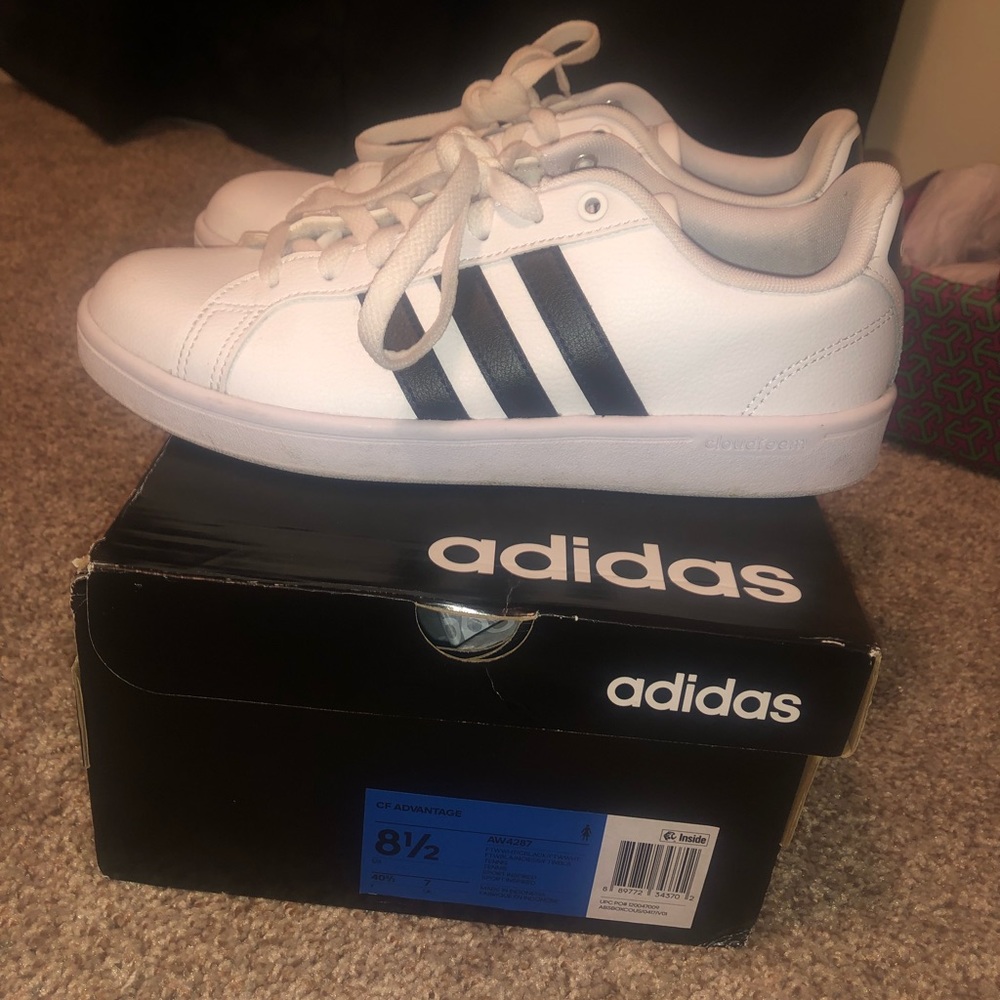 Adidas - Picture 3 of 3
